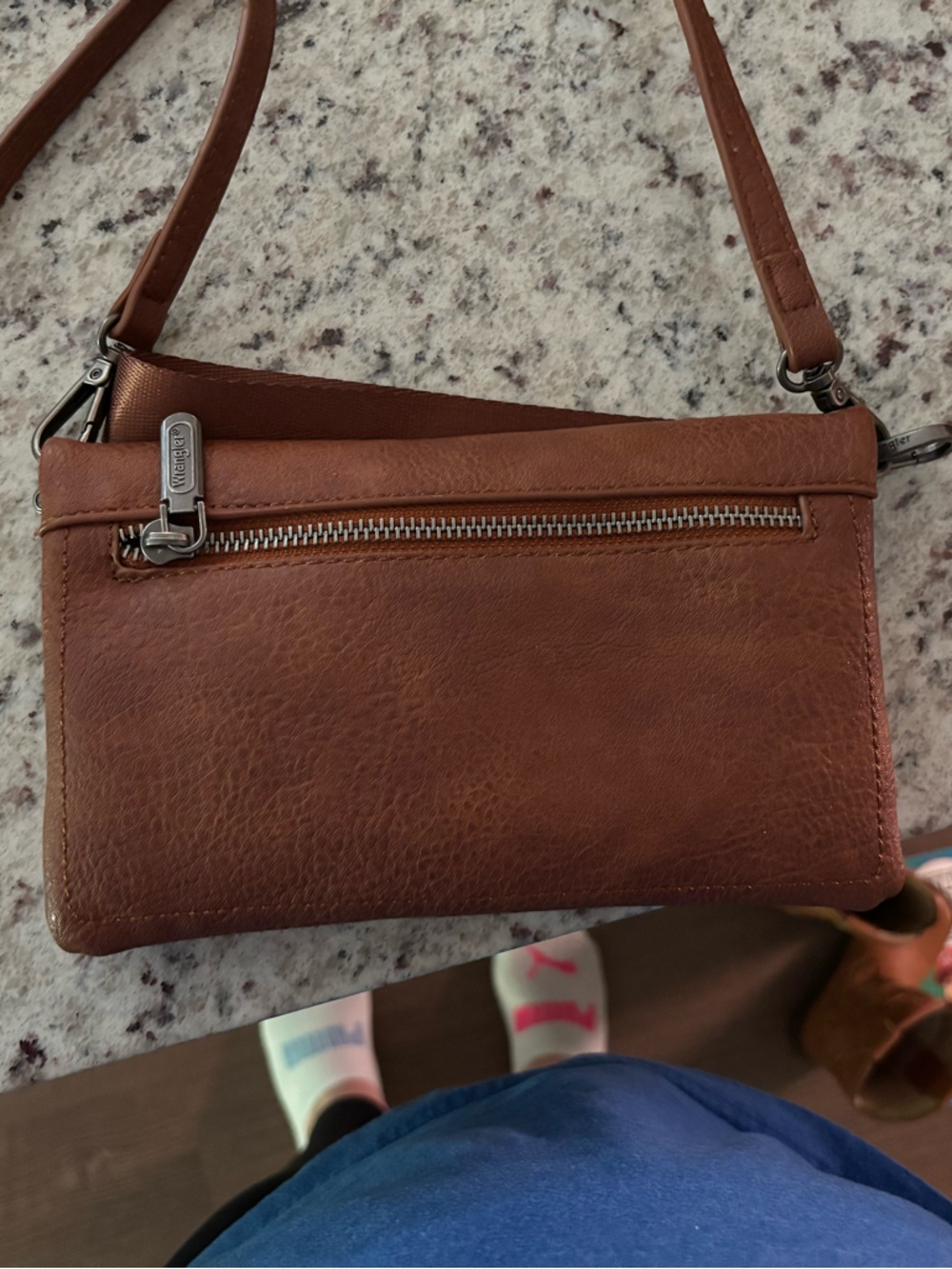 Wrangler crossbody purse/clutch - Picture 4 of 4